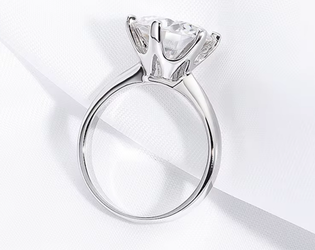 The Flower Cut Women's Diamond Ring S925 Sterling Silver
