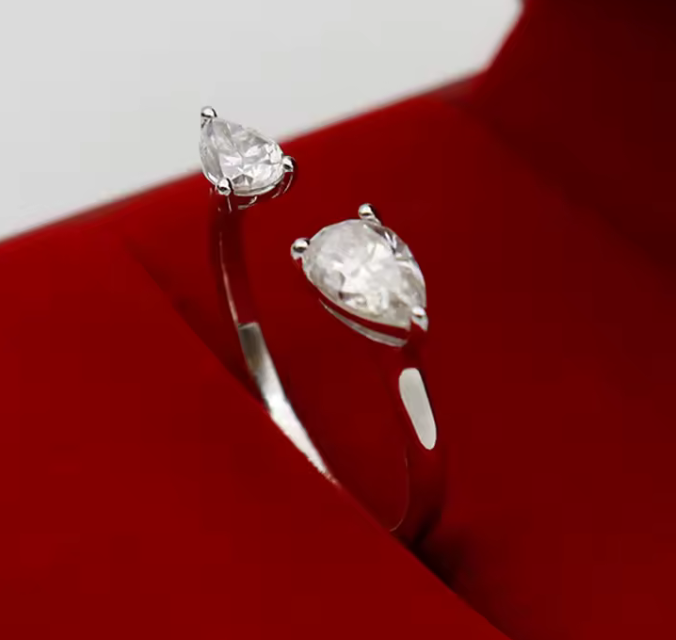 The Two Tier Cut Women's Diamond Ring S925 Sterling Silver