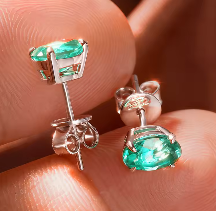 The Columbian Emerald Stud Cut Women's Diamond Earring S925 Sterling Silver