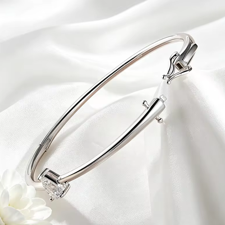 The Pearl Cut  Band Women's Lab Diamond Bracelet S925 Sterling Silver