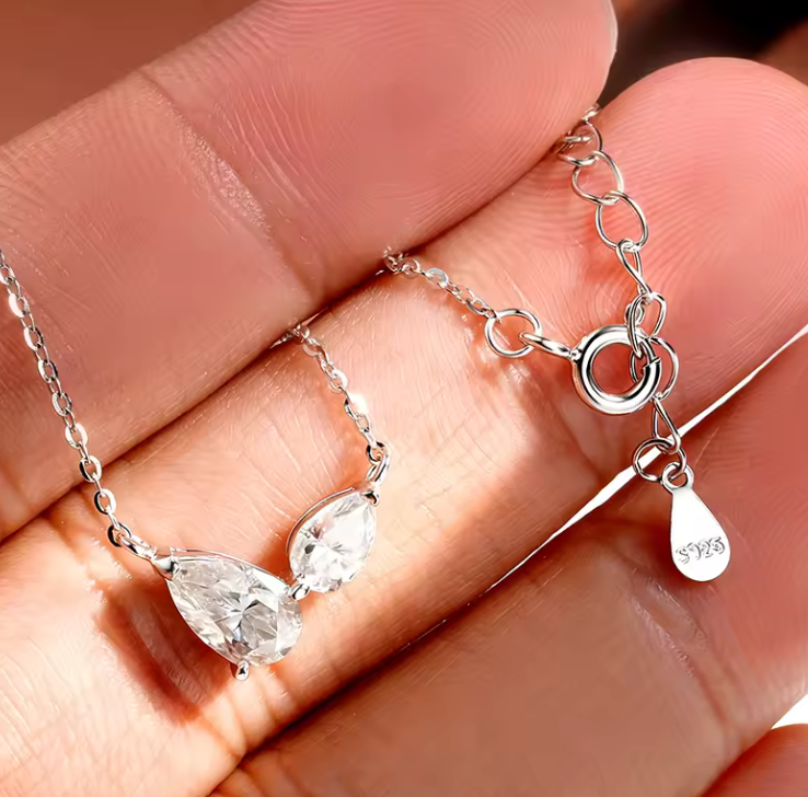 The Pear Necklace Women's Lab Diamond Necklace S925 Sterling Silver